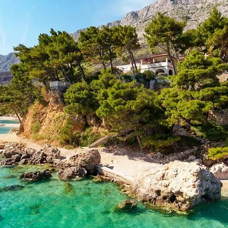 Beachfront Zara 빌라 *